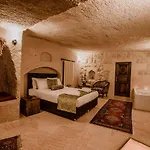 Hotel Cave