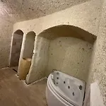 Cave 4* Ortahisar