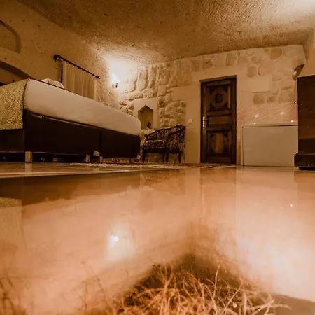 Cave Otel