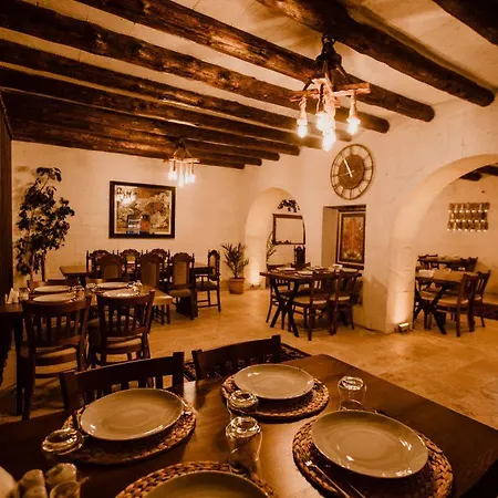 Otel Cave 4*