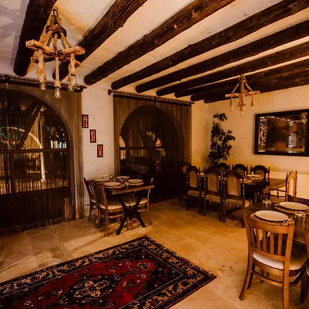Cave Otel