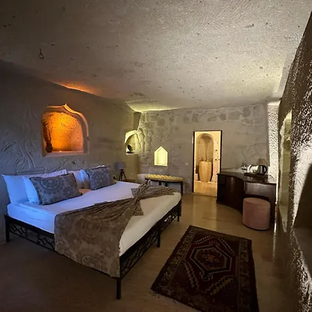 Cave Ortahisar