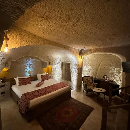 Otel Cave
