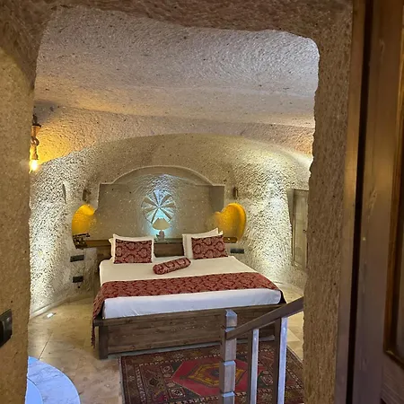 Cave 4* Ortahisar