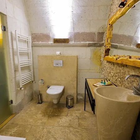 Hotel Cave