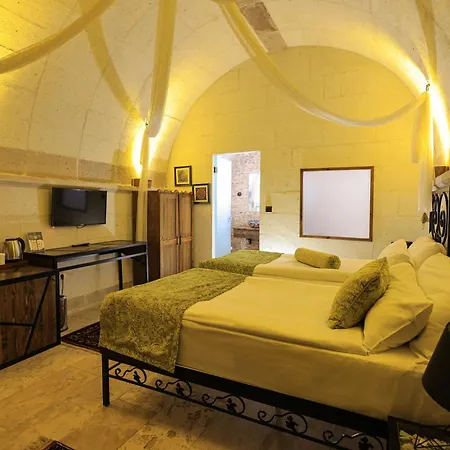 Cave Hotel 4*