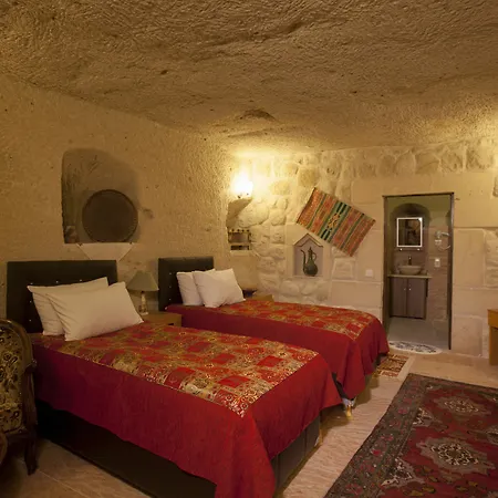 Отель Cave 4*