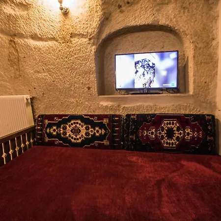 Cave Ortahisar