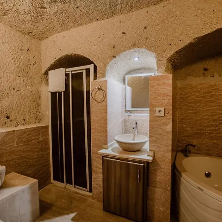 Cave Otel